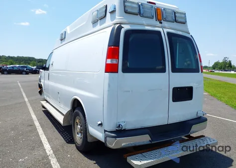 2016 Chevrolet Express G3500 Diesel z USA, uszkodzony, nr VIN 1GBZGHCL6G1138190